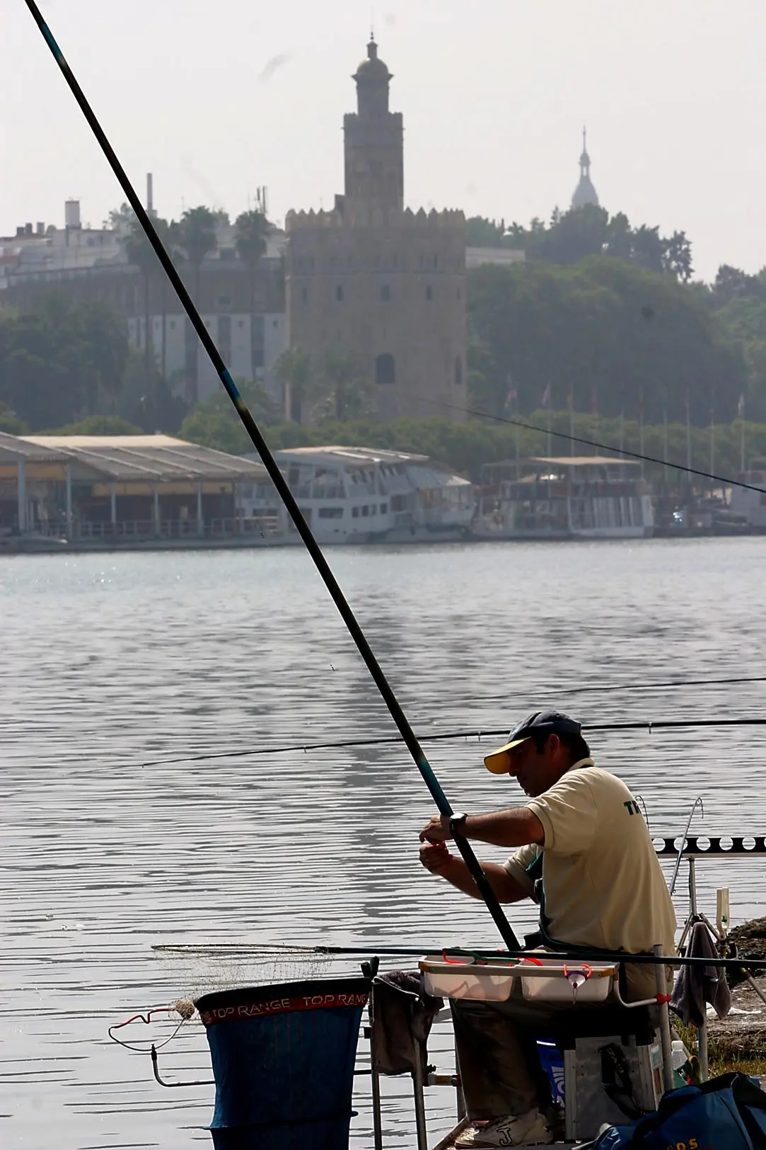 donde pescar en sevilla - Dónde pescar lucios en Sevilla
