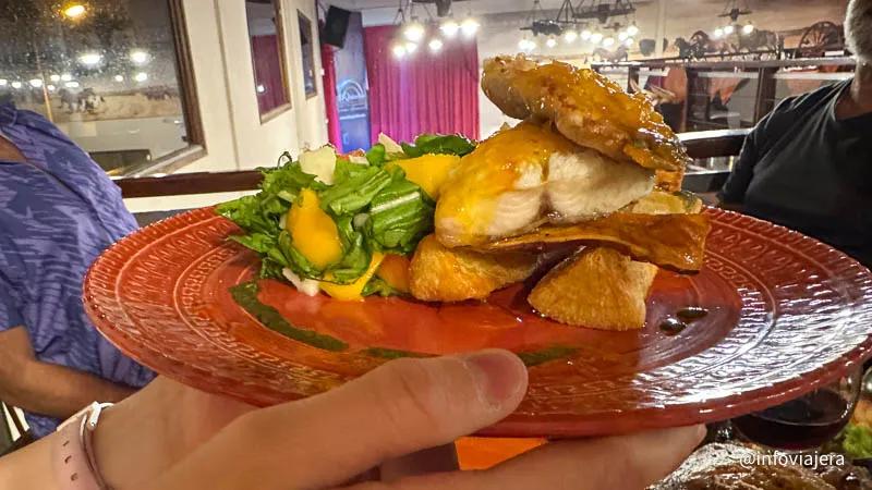 donde comer pescado en puerto iguazu - Qué características tienen las Cataratas del Iguazu