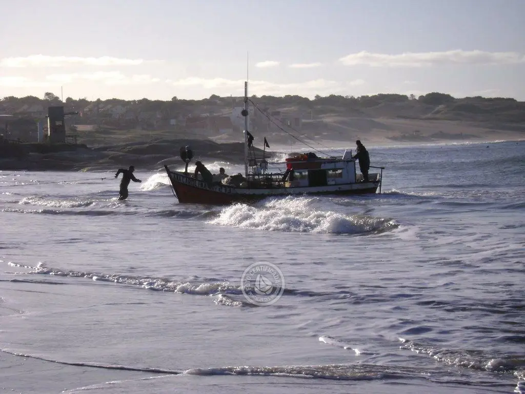 pesca de costa en punta del diablo - Que se pesca en Punta del Diablo Uruguay